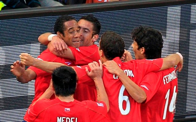 Radost z chilského gólu, jediného, který určil i konečný výsledek zápasu (Chile - Honduras 1:0) | Foto: Reuters