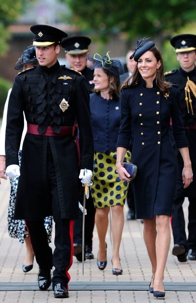 William a Kate míří vyznamenat vojáky Irských gard za službu v Afghánistánu. | Foto: Reuters