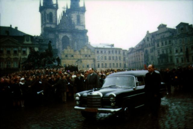 Pohřební průvod 25. ledna 1969. | Foto: Archiv bezpečnostních složek