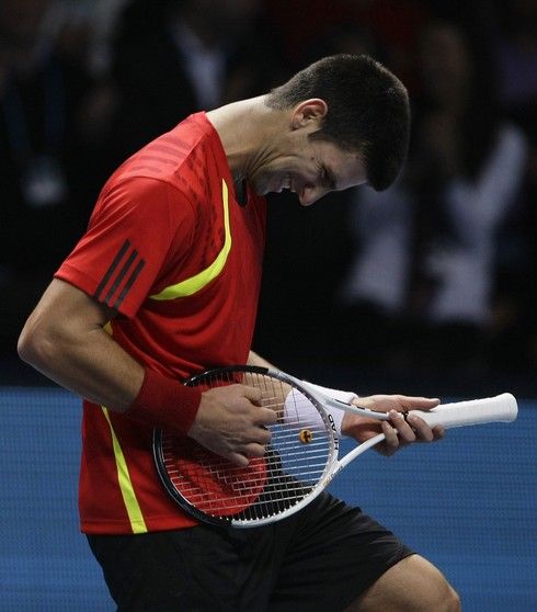 Novak Djokovič slaví vítězství nad Rafaelem Nadalem | Foto: Sport