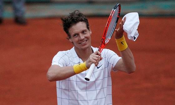 Tomáš Berdych děkuje fanouškům za podporu | Foto: Sport