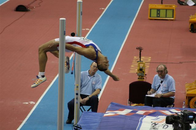 Roman Šebrle nad birminghamskou laťkou. | Foto: Pavel Pruša