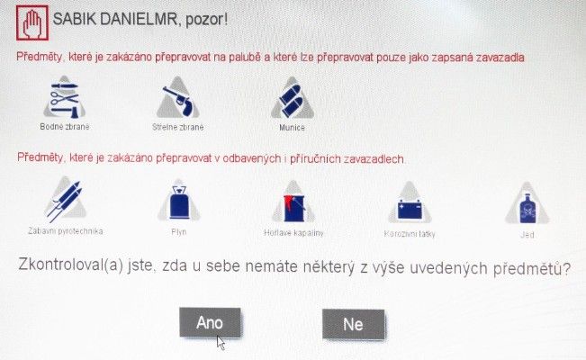 Systém vás také upozorní, abyste si zkontrolovali, zda s sebou na palubu neberete některý ze zakázaných předmětů. | Foto: Jan Langer