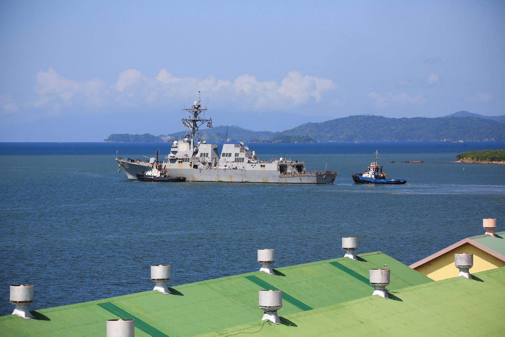 Venezuela chce po Putinovi rakety a letadla, bojí se Trumpa. Pomoc hledá i u Číny