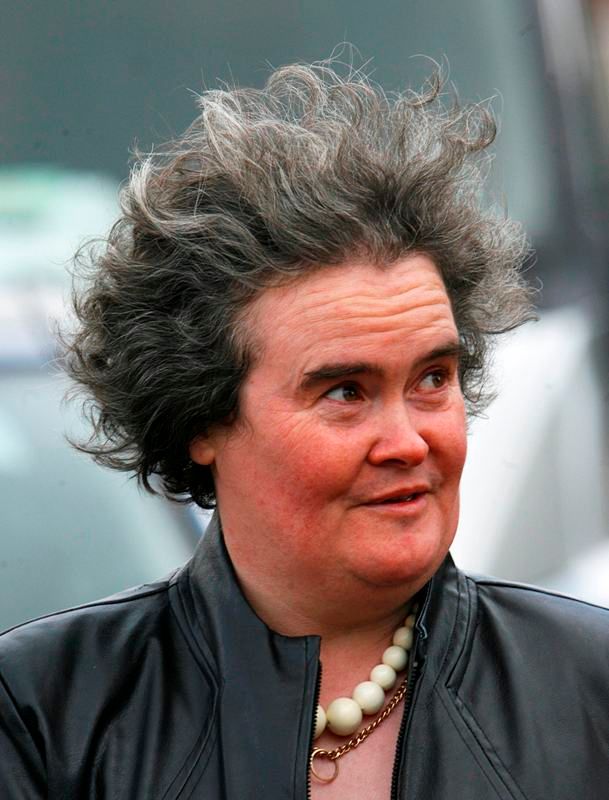 Britská slavice Susan Boyle na procházce | Foto: Reuters