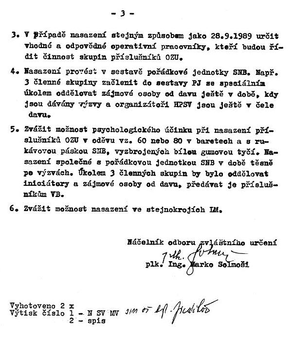 Po zásahu 28.října 1989 speciální útvar navrhuje, že příště je potřeba změnit taktiku, která bude mít větší psychologický účinek na demonstranty. | Foto: Úřad dokumentace a vyšetřování zločinů komunismu