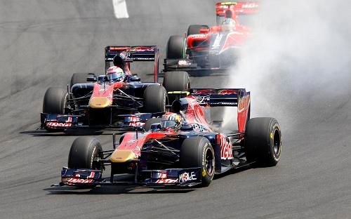 Jaime Alguersuari v problémech. | Foto: Reuters