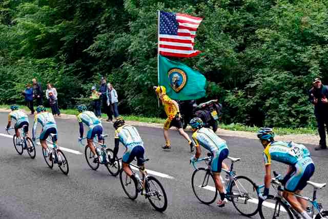 Fanoušek při Tour | Foto: Reuters