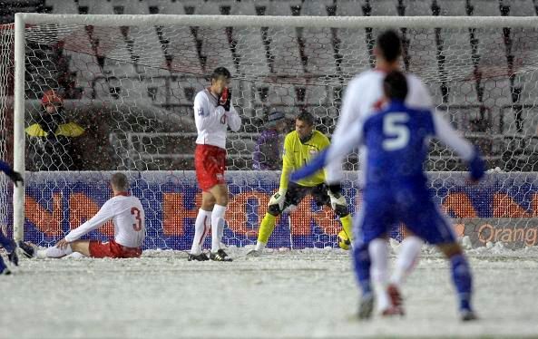 Poláci po porážce opět smutní | Foto: Reuters