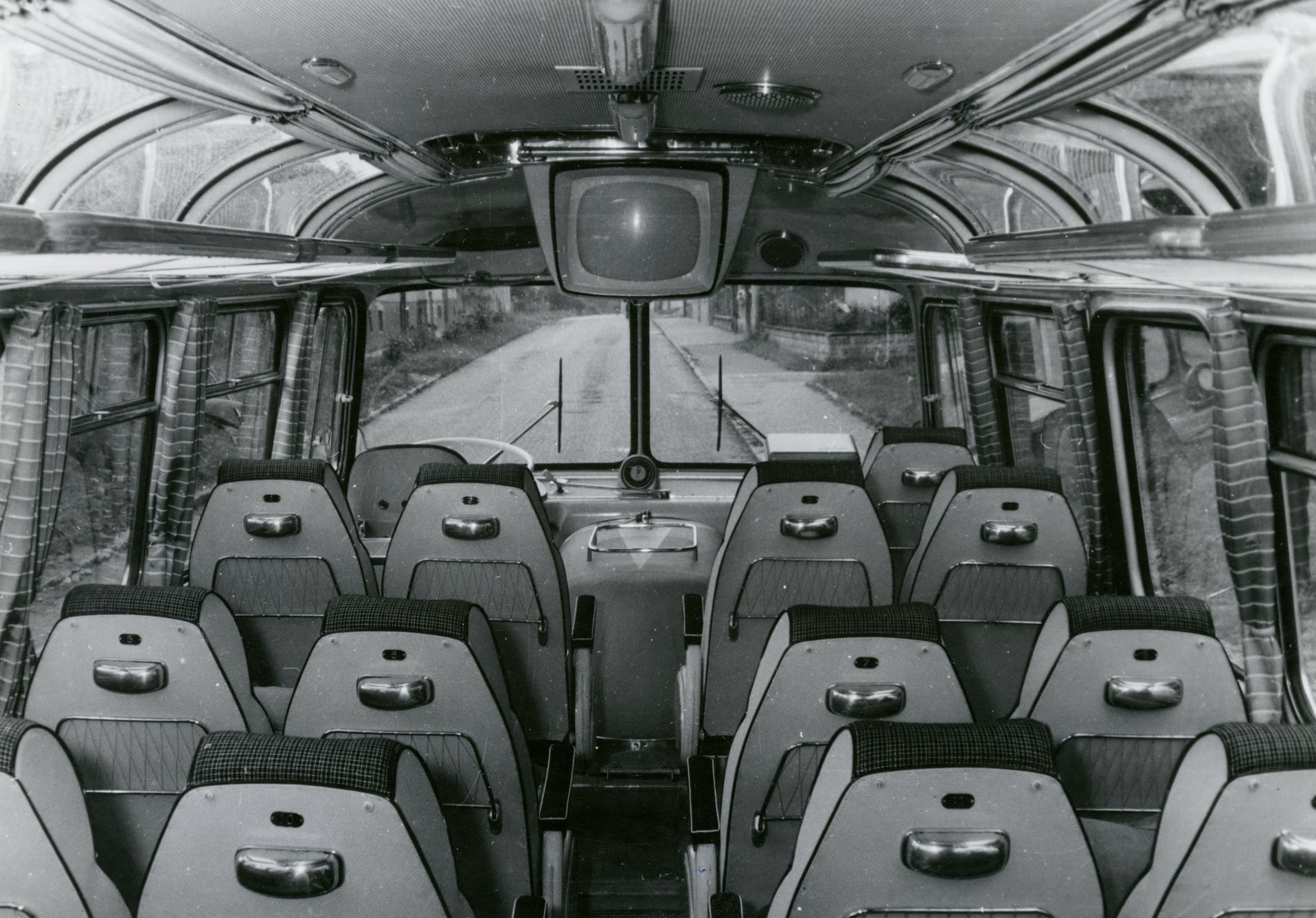 Legenda mezi socialistickými autobusy. Škoda 706 RTO vyčnívala nejen ...