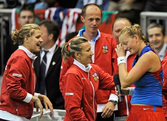 Radost na české lavičce | Foto: Reuters