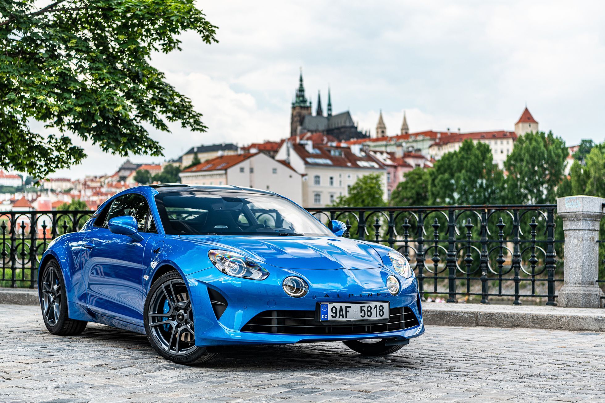 The Czech market has survived, the Alpine brand is entering it.  Five years after its premiere