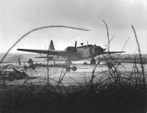 311. čs. bombardovací peruť, základna Talbenny, jižní Wales. | Foto: Ladislav Sitenský