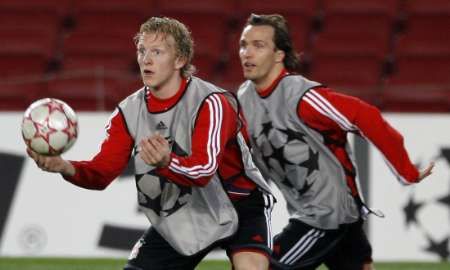 Kuyt a Zenden při tréninku Liverpoolu | Foto: Reuters