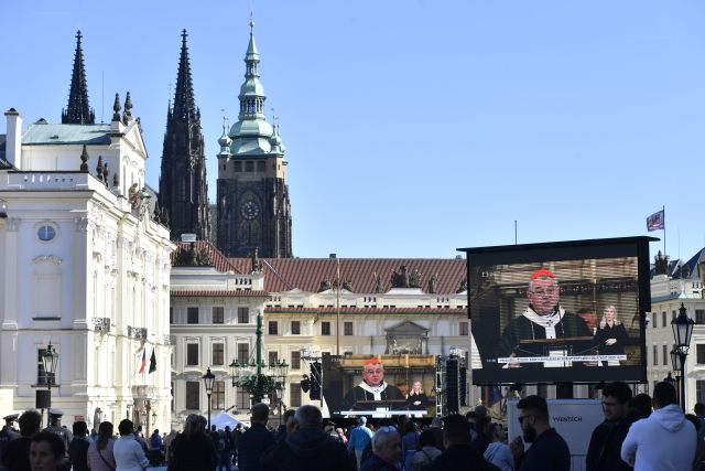 "O to těžší pak bylo vyrovnávat se s marasmem normalizace," zdůraznil kardinál. | Foto: ČTK