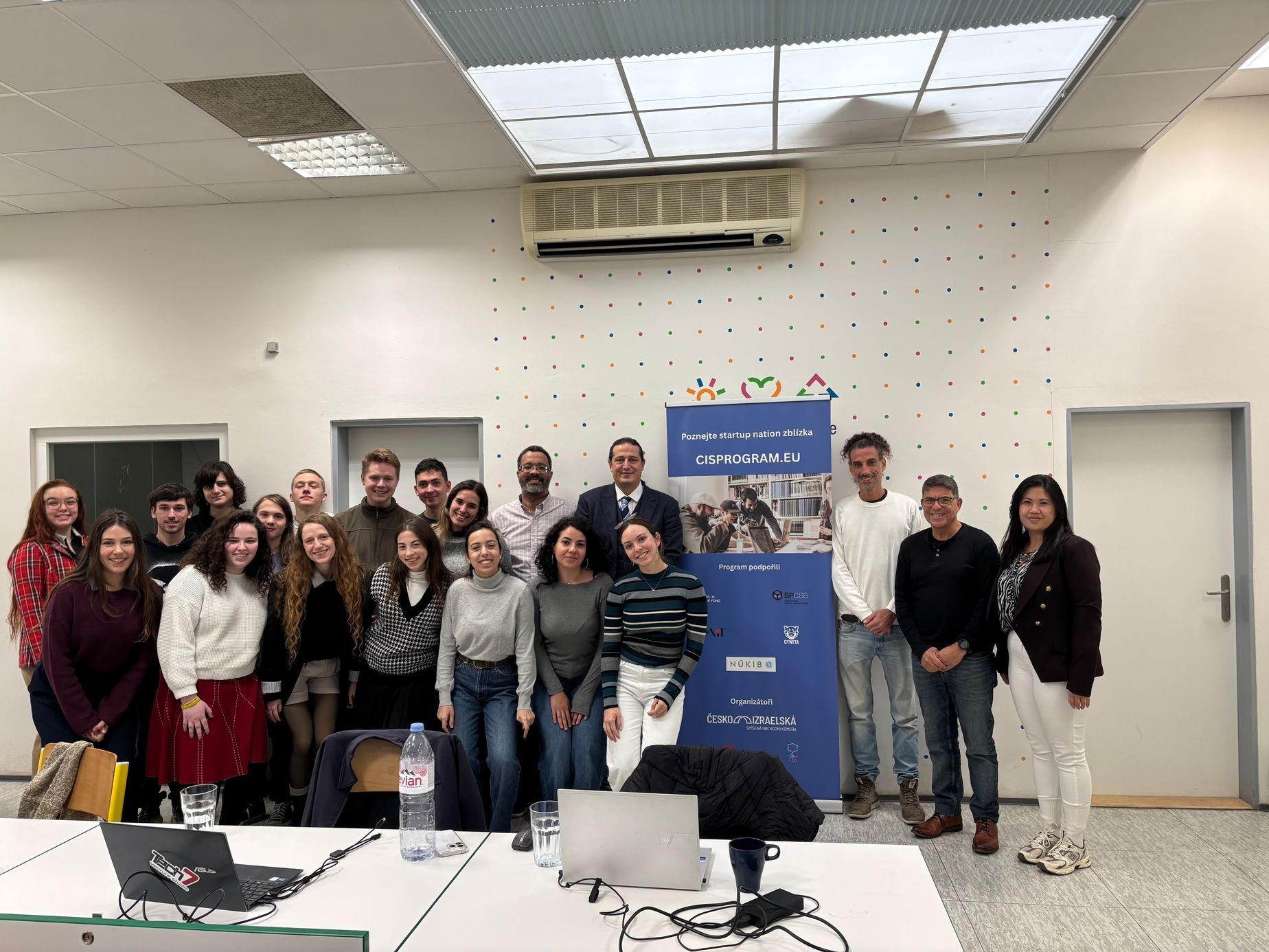 "Chci spojit českou preciznost a kreativitu Izraelců," říká šéf projektu pro studenty