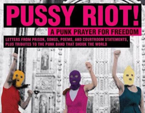 Přebal knihy Pussy Riot | Foto: Aktuálně.cz