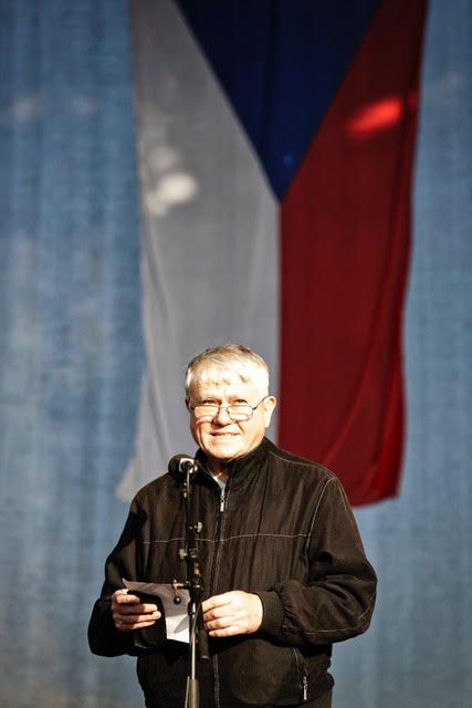 Biskup Václav Malý. | Foto: Libor Fojtík