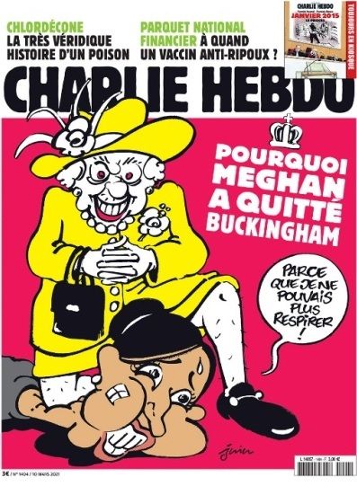 Obálka čerstvého vydání satirického časopisu Charlie Hebdo. Královna Alžběta klečí na Meghan Markle, manželce svého vnkua Harryho. | Foto: Charlie Hebdo