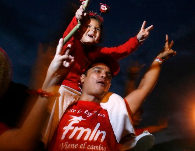 Povolební oslavy... | Foto: Reuters