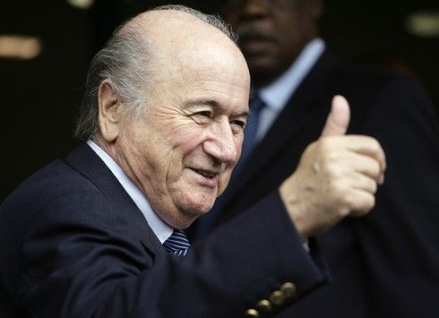 Prezident FIFA Sepp Blatter při návštěvě v Durbanu | Foto: Sport