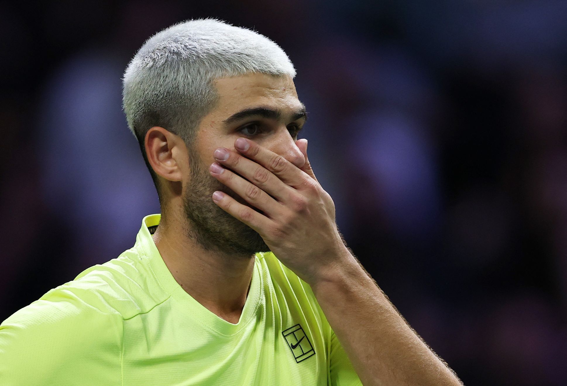 Nejdřív si Paříž pochvaloval, teď si stěžuje. Alcaraz na konci sezony sklízí posměch