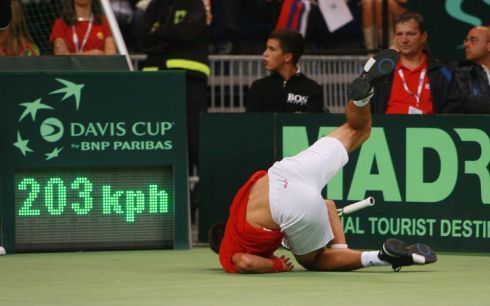 Paradoxně jej nakopnul moment, při kterém to zprvu vypadalo na nepříjemné zranění. | Foto: Aktuálně.cz