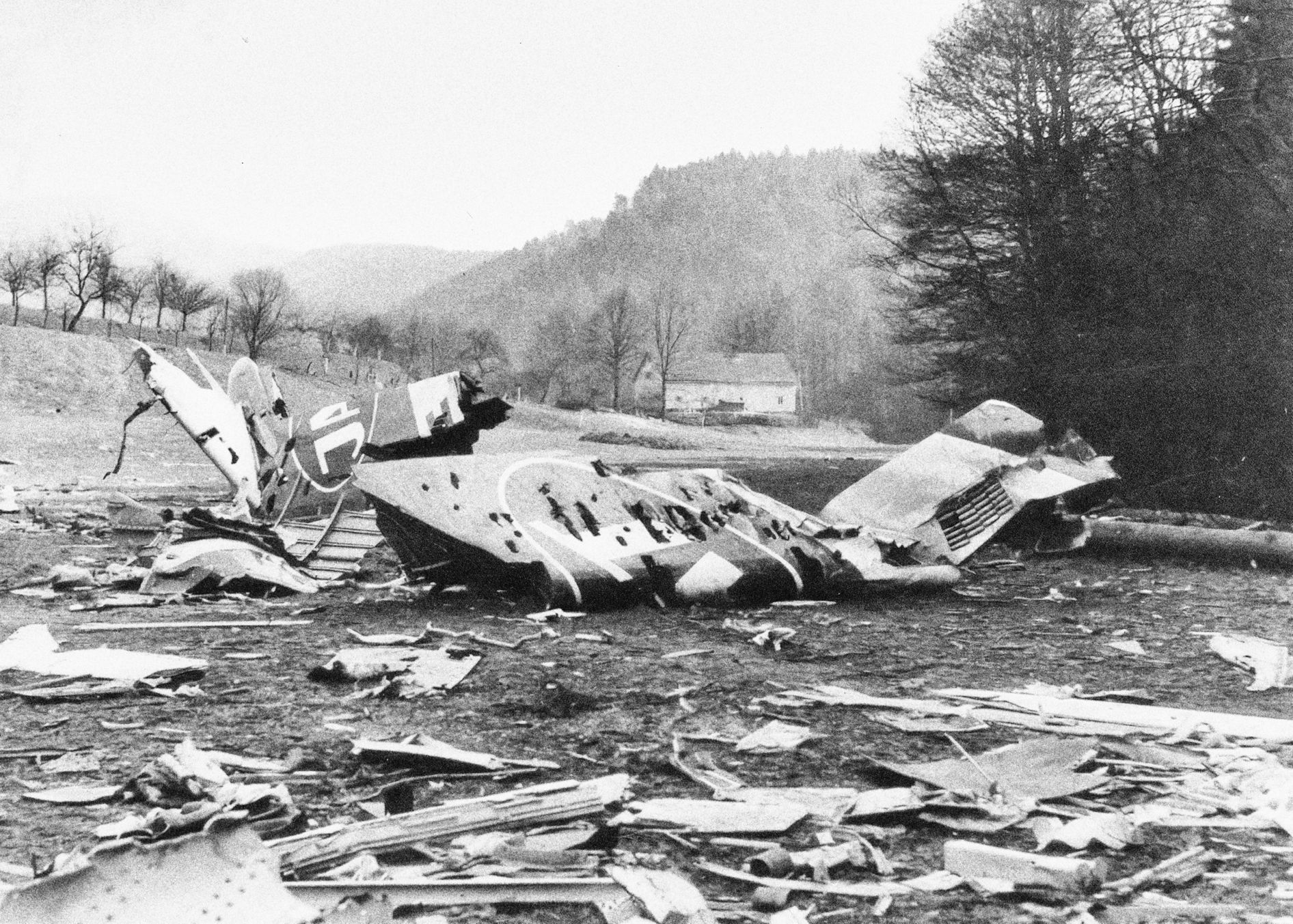 Před 51 lety roztrhal teroristický útok nad Československem letoun s 28 lidmi
