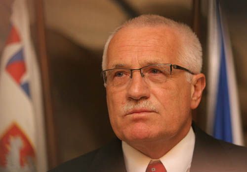 Václav Klaus komentuje výsledky voleb | Foto: Ondřej Besperát