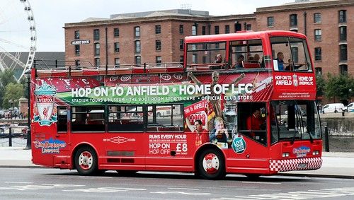 Toto byl autobus fotbalového klubu FC Liverpool... | Foto: Archiv Jaroslava Dolejše