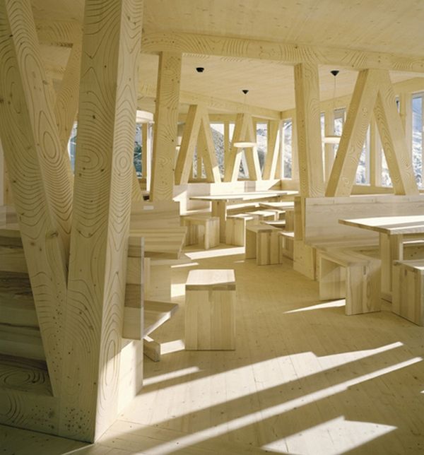 Nová chata Monte Rosa - interiér (jídelna), Valentin Bearth, Andrea Deplazes, Daniel Ladner/ Bearth & Deplazes Architekten AG; ETH-ZURICH/ Studio Monte Rosa, Zermatt, 2009 | Foto: Galerie Jaroslava Fragnera/ Foto: Tonatiuh Ambrosetti