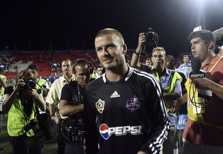 Beckham byl také největším tahákem pro fotografy. | Foto: Reuters