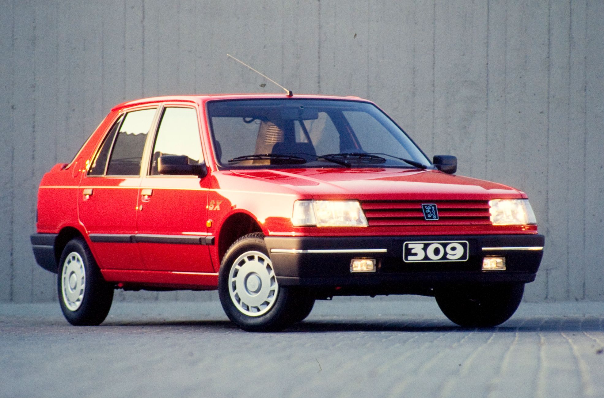 History Peugeot 309