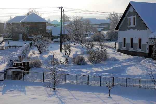 Romanticky zasněžená krajina na Vysočině | Foto: David Sedláček