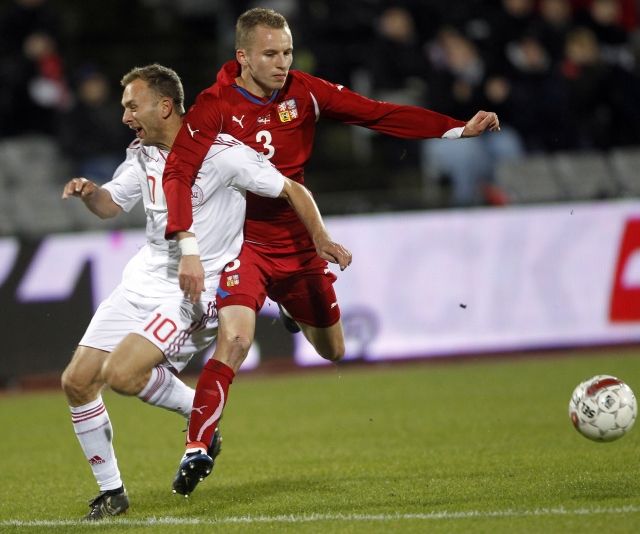 Česko v Dánsko po nezáživném průběhu jen remizovalo 0:0. | Foto: ČTK