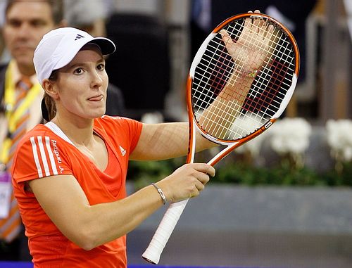 Justine Heninová se raduje z vítězství nad Annou Čakvetadzeovou na Turnaji mistryň v Madridu. | Foto: Reuters