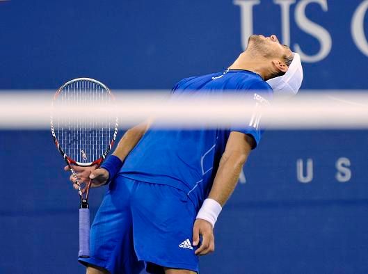 Jürgen Melzer nevěděl, jak si na Federera přijít | Foto: Reuters