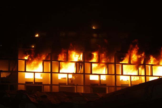 Teroristický útok na hotel Marriott v Islámábádu si vyžádal nejméně 40 obětí | Foto: Reuters