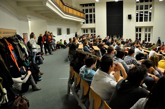 Poměrně velký zájem byl i o přednášky, které probíhaly během dne. | Foto: Jan Martinek, Masarykova univerzita