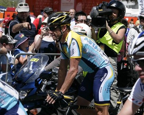 Zájem vidět fenomenálního cyklistu na vlastní oči byl enormní | Foto: Sport