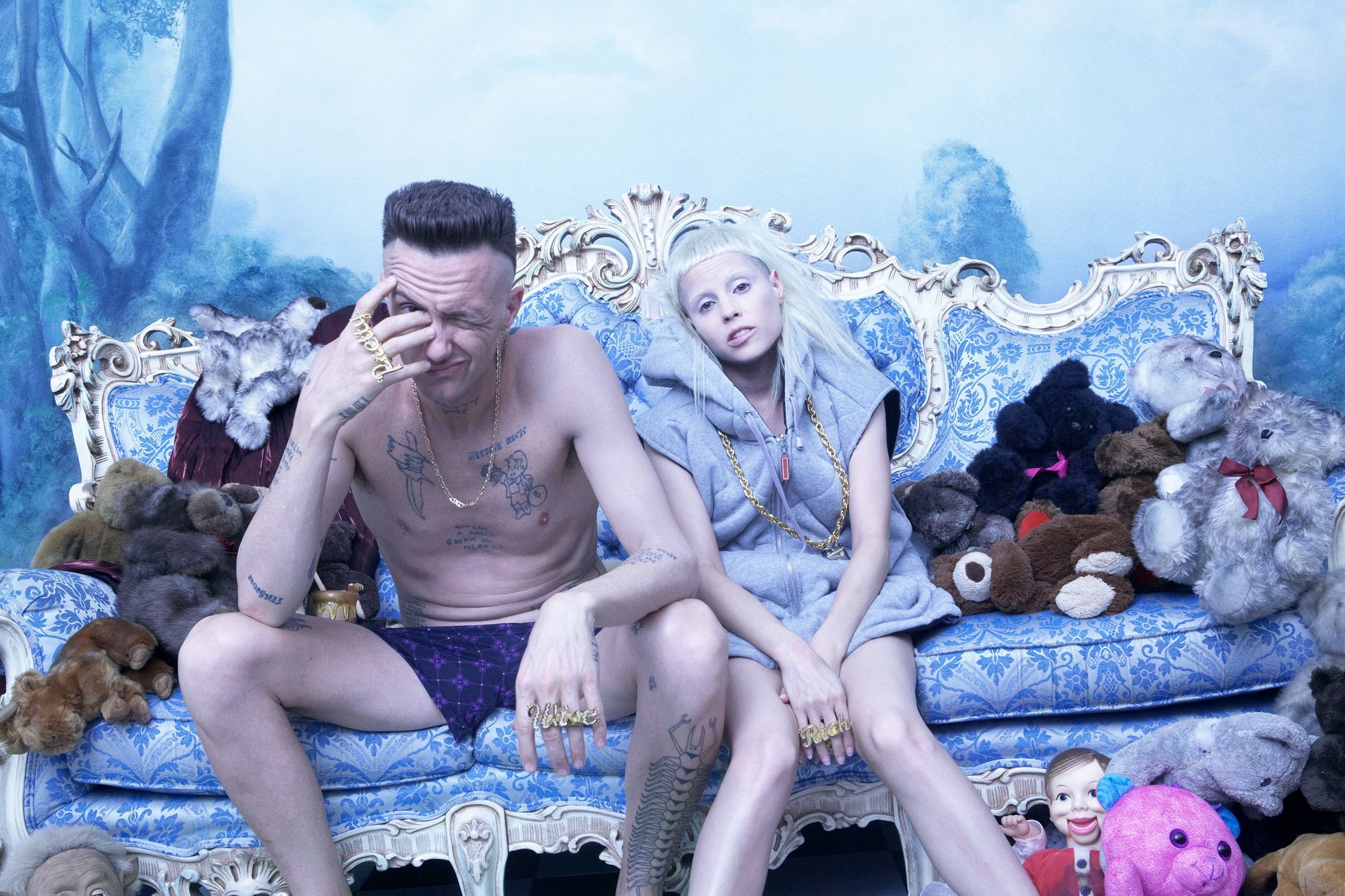 Poslední kapitola apokalypsy: Skupina Die Antwoord vydala finální album -  Aktuálně.cz