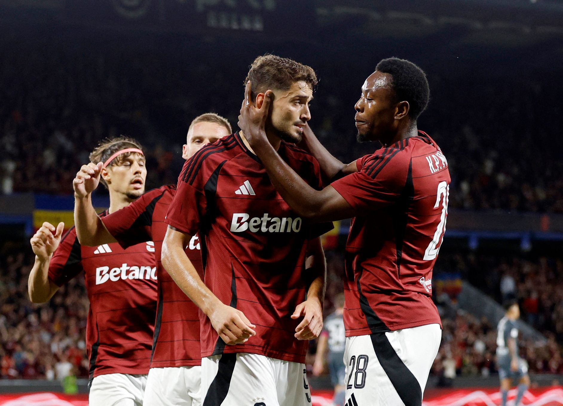 Sparta - Raków. Pražané musí proti polskému fenoménu zabrat, hrají Milla i Kadeřábek