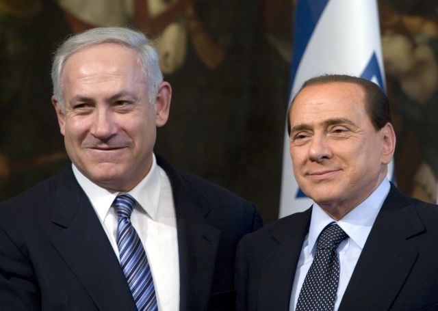 Svoji evropskou cestu zahájil Benjamin Netanjahu v Itálii. Setkáním se Silviem Berlusconim. | Foto: Reuters