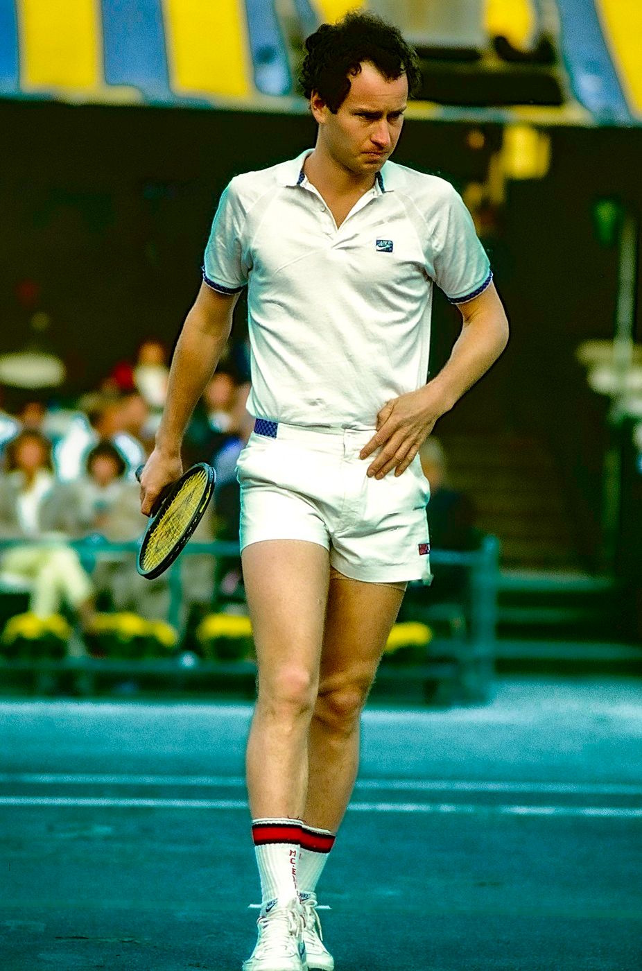 Za to zaplatíš, supěl odepsaný McEnroe. Jugoslávský obr ho ztrapnil sendvičem