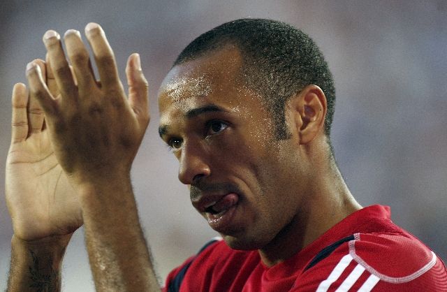 Thierry Henry se fanouškům v zámoří představil jak se na kanonýra jeho formátu sluší a patří, tedy vstřelenou brankou. | Foto: Reuters