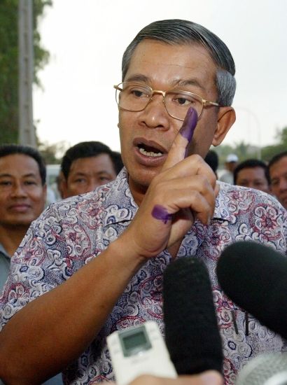 Kambodžský premiér Hun Sen | Foto: Reuters/K.Sokunthea