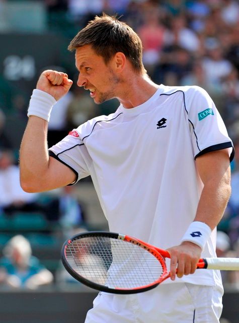 Robin Söderling sice v zápase s Rafaelem Nadalem vyhrál prvních pět her,... | Foto: Reuters