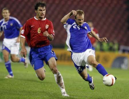 Finové v sobotu ubránili v Srbsku remízu 0:0 | Foto: Reuters