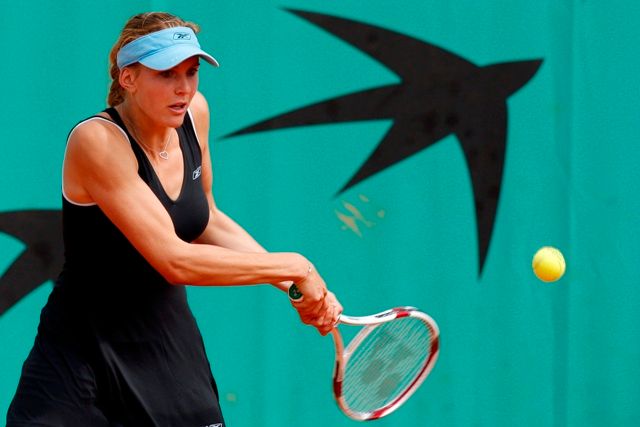 Černá barva Nicole Vaidišové na Roland Garros nepomohla | Foto: Reuters