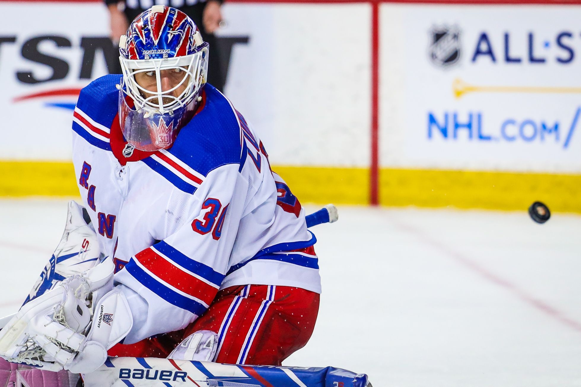 Goalkeeper box in the NHL.  The pushed away legend may wave the position of the Czechs